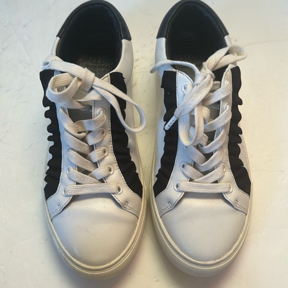 Tory Burch sneakers - Picture 1 of 11
